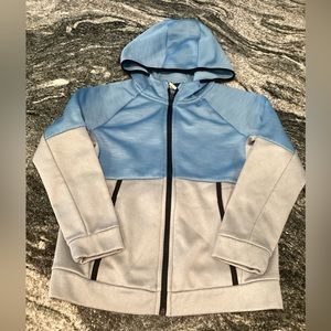 Kids Fleece Lined Zipper Hoodie.  Size M(8)